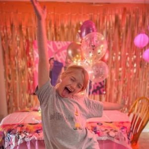 Meet your Posher, Angela